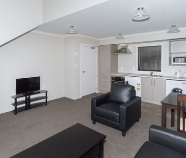 Double storied apartment with an easy walk to city centre - Photo 3