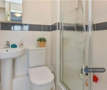 3 bedroom end of terrace house to rent - Photo 6