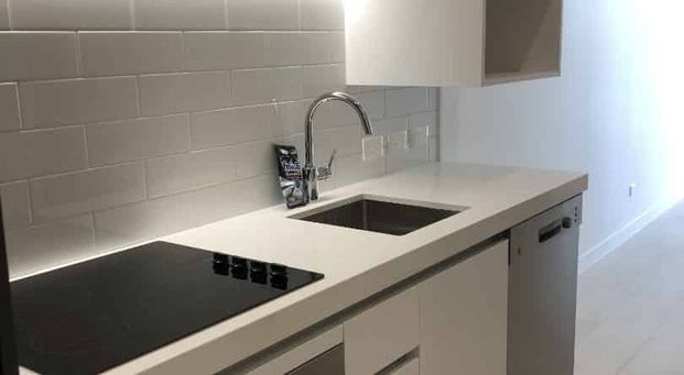 Fully Furnished & Water Included - Photo 1