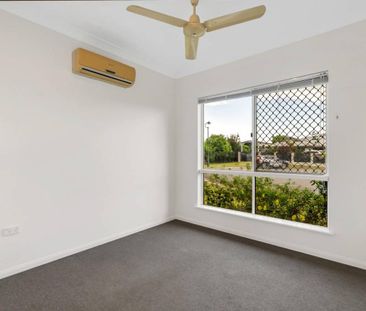 Spacious 4-Bedroom Family Home - Photo 3