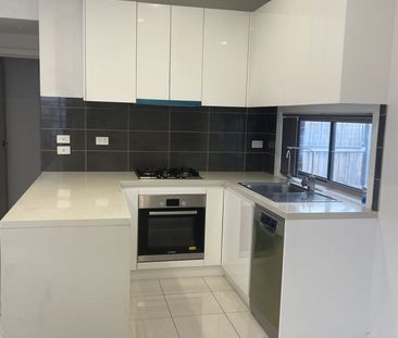 3 bedroom unit house, excellent location - Photo 4