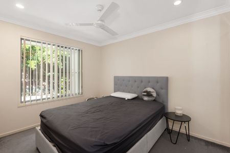A Coomera Waters Gem - Photo 5