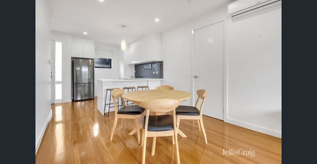 Two Bedroom Townhouse in Glenroy - Photo 1