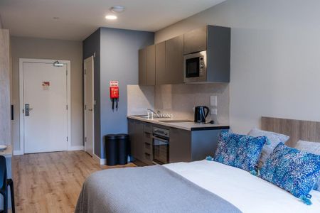 1 bedroom flat to rent - Photo 4