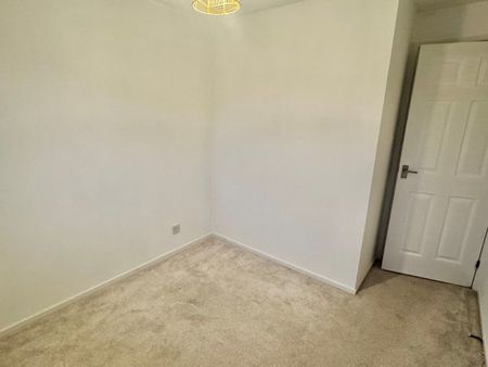 20 Sedge Place, AB12 4SX, Aberdeen - Photo 2