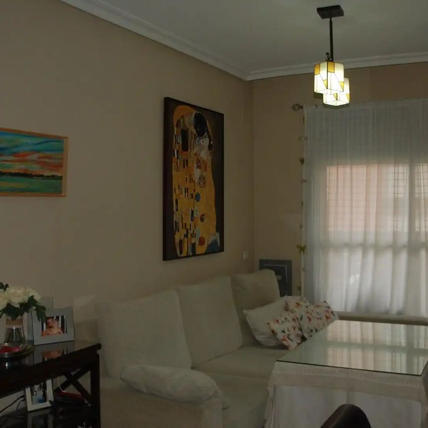 Piso de alquiler en Calle Afrodita, 12, Bellavista - Photo 1