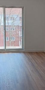 41/2, 51/2 Québec**Charlesbourg**Ascenseur**Béton**Rénové**Non fumeur**Libre décembre et janvier** à partir de 1050$/mois - Photo 3