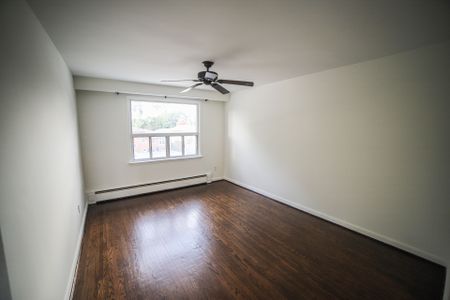For Lease - 152 Overbrook Place Unit# 2nd Fl, Toronto, Ontario - Photo 5