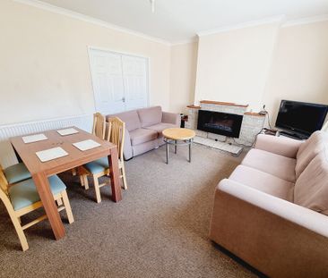 4 Bed Student Accommodation - Photo 1