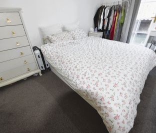 2 bedroom Flat in Calverley Ln, Leeds - Photo 6