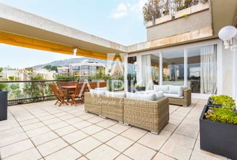 Impresionante ático en alquiler con parking en Pedralbes, Barcelona