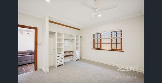 Walk to the Waves - Photo 1