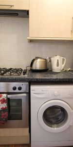 property to rent Hewlett Road, Cheltenham, Gloucestershire, GL52 - Photo 3