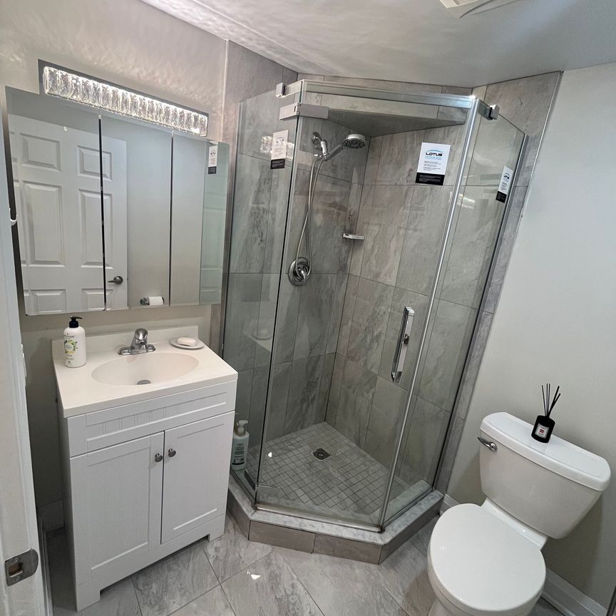 For Lease - 73 Janesville Road, Vaughan, Ontario - Photo 1