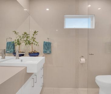 25 Hobson Street, Thornbury VIC 3071 - Photo 6
