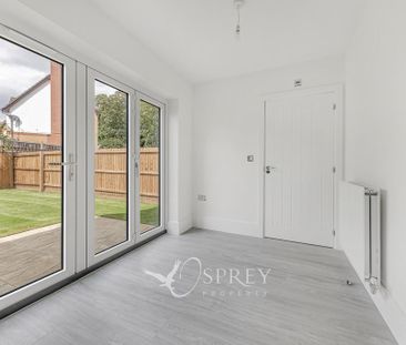 4 bedroom detached house to rent - Photo 6