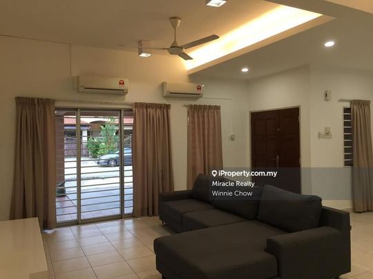 Semi Furnish Canal garden 2 Storey House, Shah Alam - Photo 1