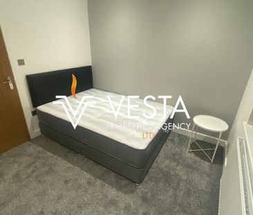 6 bedroom terraced house to rent - Photo 4