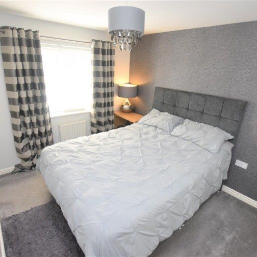 2 BED House To rent - Photo 1