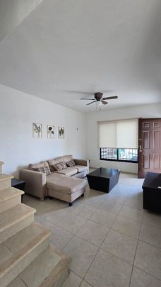 🏡 Casa Amueblada en Renta en Gran Santa Fe, Mérida Cerrada Caimitos - Photo 1