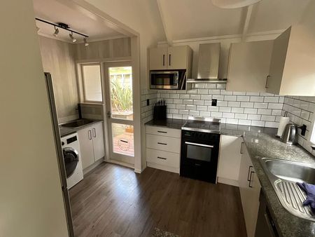 Charming 2BR Home in Torbay - Photo 3