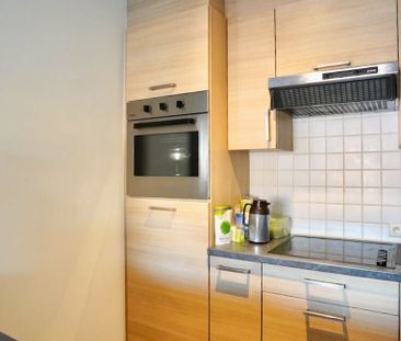 Appartement te huur in Eeklo voor € 750 met 2 slaapkamers - Photo 3