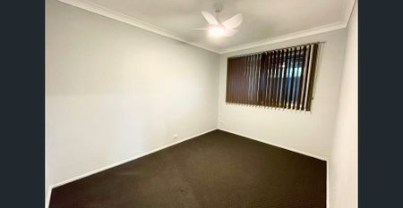 WATER USAGE INCLUDED!! - Inviting Home at 57 Irwin Street, Werrington - Photo 3