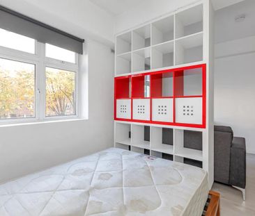 Benwell Road, Islington, London, N7 - Photo 6