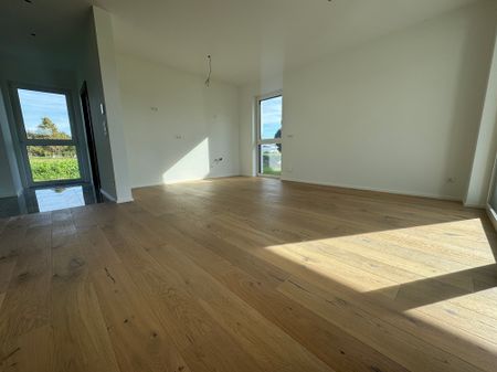 ERSTBEZUG – MIETE! Modernes Einfamilienhaus (110m²) Grünbereich und Carport in Güssing - Photo 2