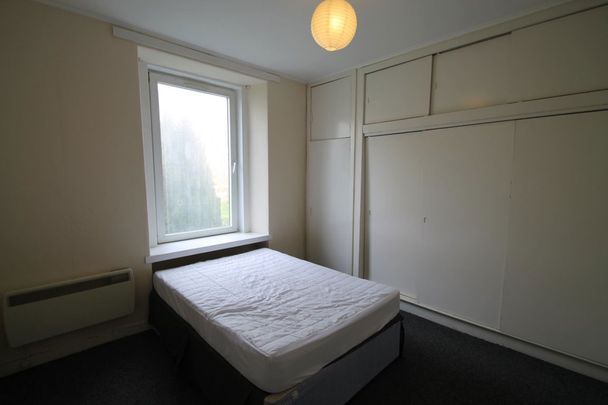 Dens Road, Dundee - Photo 1