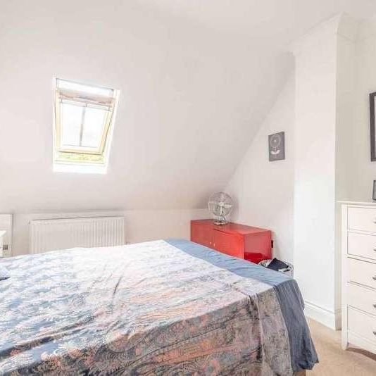 Park Street, Colnbrook, SL3 - Photo 1