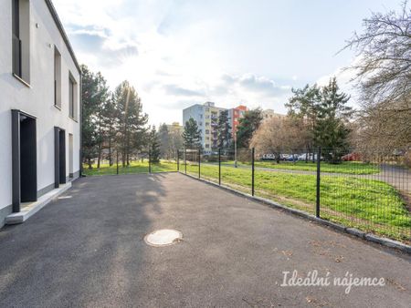 Pronájem bytuRenting an apartment 3+kk, 68 m2 - Фото 2