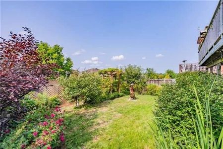 For Lease - 10 Marjoy Avenue Unit# Main, Barrie, Ontario - Photo 4