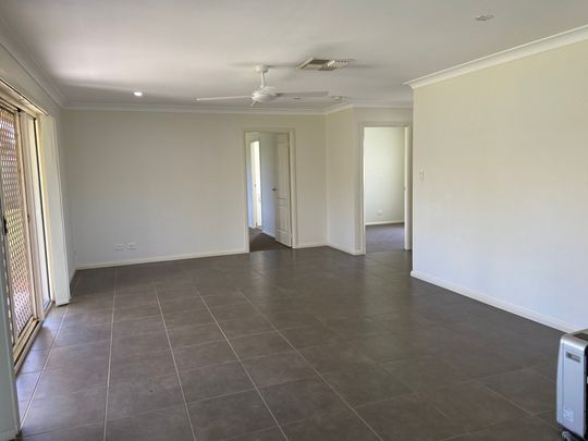 Ray White Real Estate - Photo 1