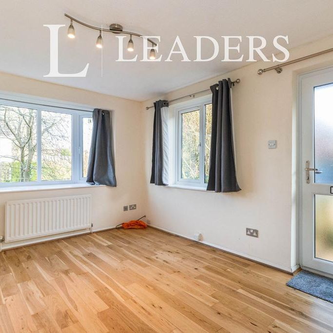 1 bedroom semi-detached house to rent - Photo 1