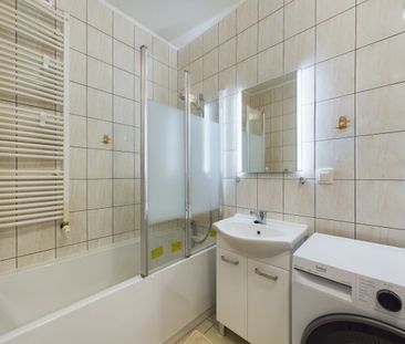 Duża kawalerka na Gocławiu w super lokalizacji. – zdjęcie 5