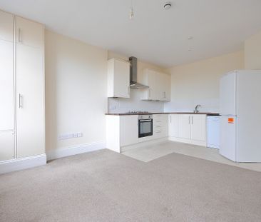 2 bedroom flat to rent, - Photo 4