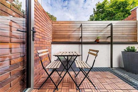 Pirbright Road, Southfields, SW18 - Photo 3