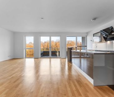 Wohnen am Wasser in Bestlage – Exklusive 3-Zimmer-Wohnung mit zwei ... - Photo 3