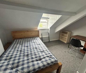 6 bedroom house to rent - Photo 4