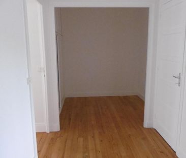 Location Appartement 3 pièces 65m² ST ETIENNE 42100 - Photo 5