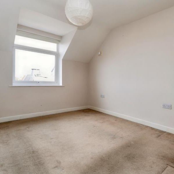 Channon Court, Surbiton - 2 bedrooms Property for lettings - Seymours - Photo 1