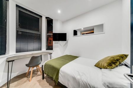 6 bedroom house to rent - Photo 2