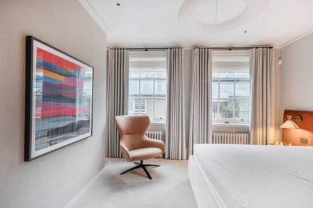 3 bedroom mews to rent - Photo 5