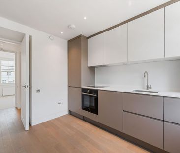 A beautifully refurbished one bedroom apartment in the heart of Belgravia, SW1W. - Photo 4