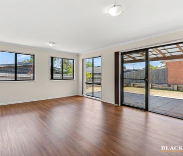 3 Bryan Hudson Street, Macgregor ACT 2615 - House For Rent | Domain - Photo 4