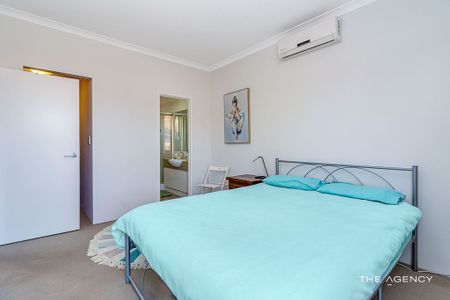 Modern 4x2 Home with Double Garage & Easy-Care Living - Photo 4