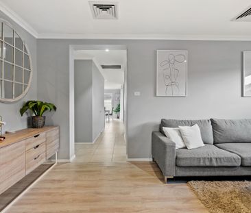 Modern Family Home - Close To Church & Thomas Hassall College - Photo 5