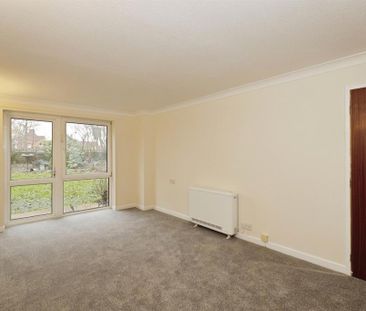 1 bedroom retirement property to rent - Photo 3