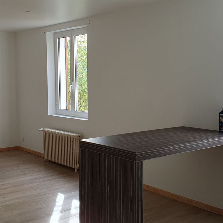 VILLEMANDEUR BOURG - Photo 1